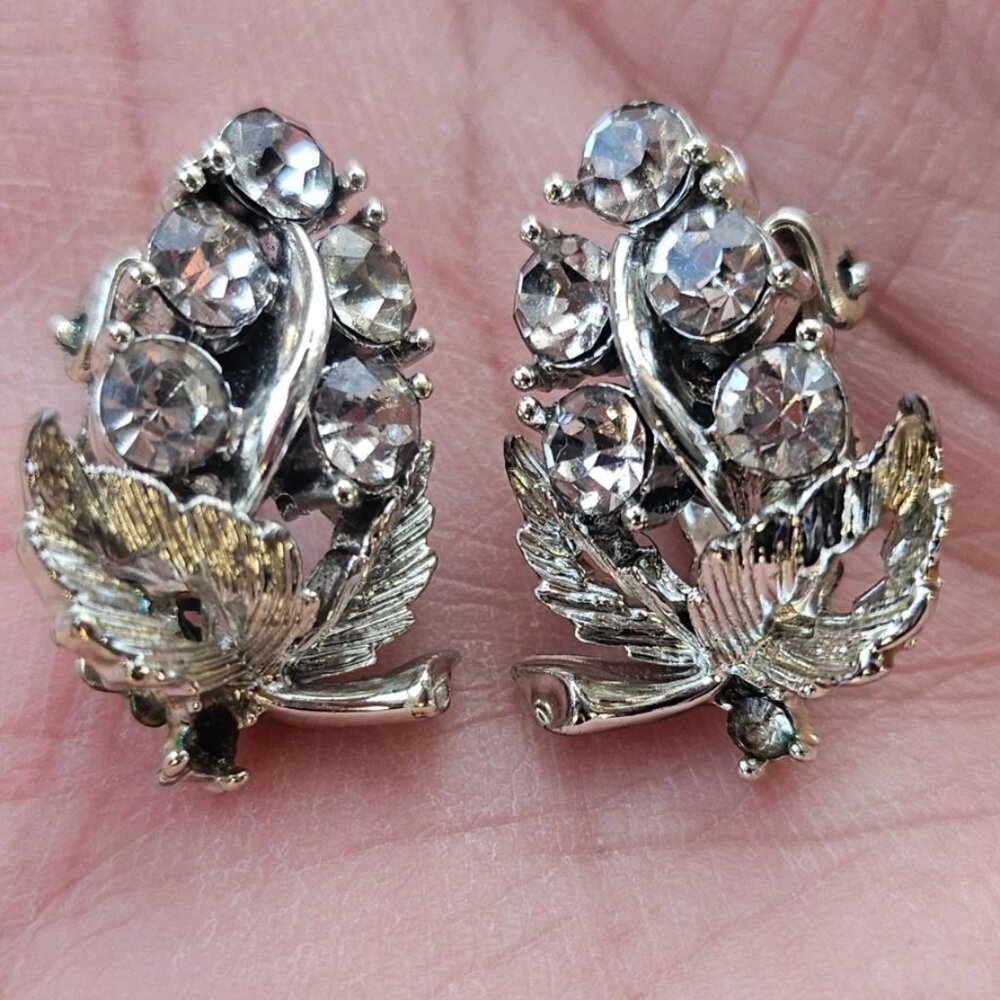 Vintage Earrings Silver Tone Leaf Crystals Accent Fashion Jewelry Clip On Stud